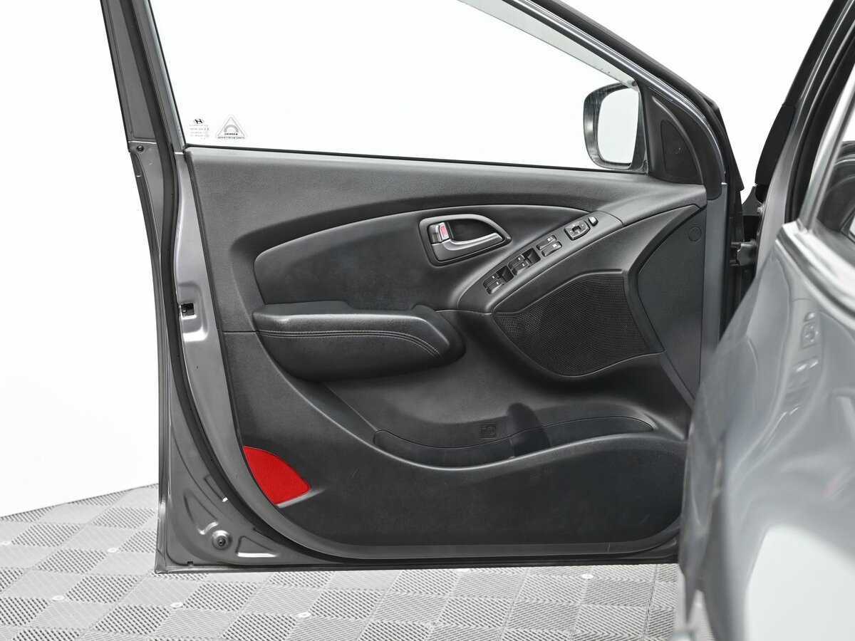 Купить Hyundai ix35, 2014, 149 000 км, фото №7