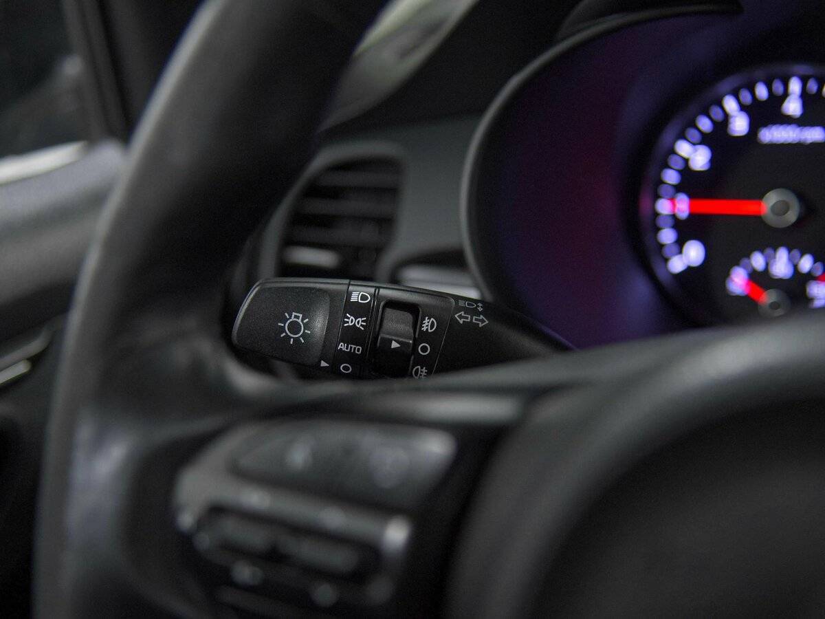 Купить Kia Rio, 2018, 156 498 км, фото №8