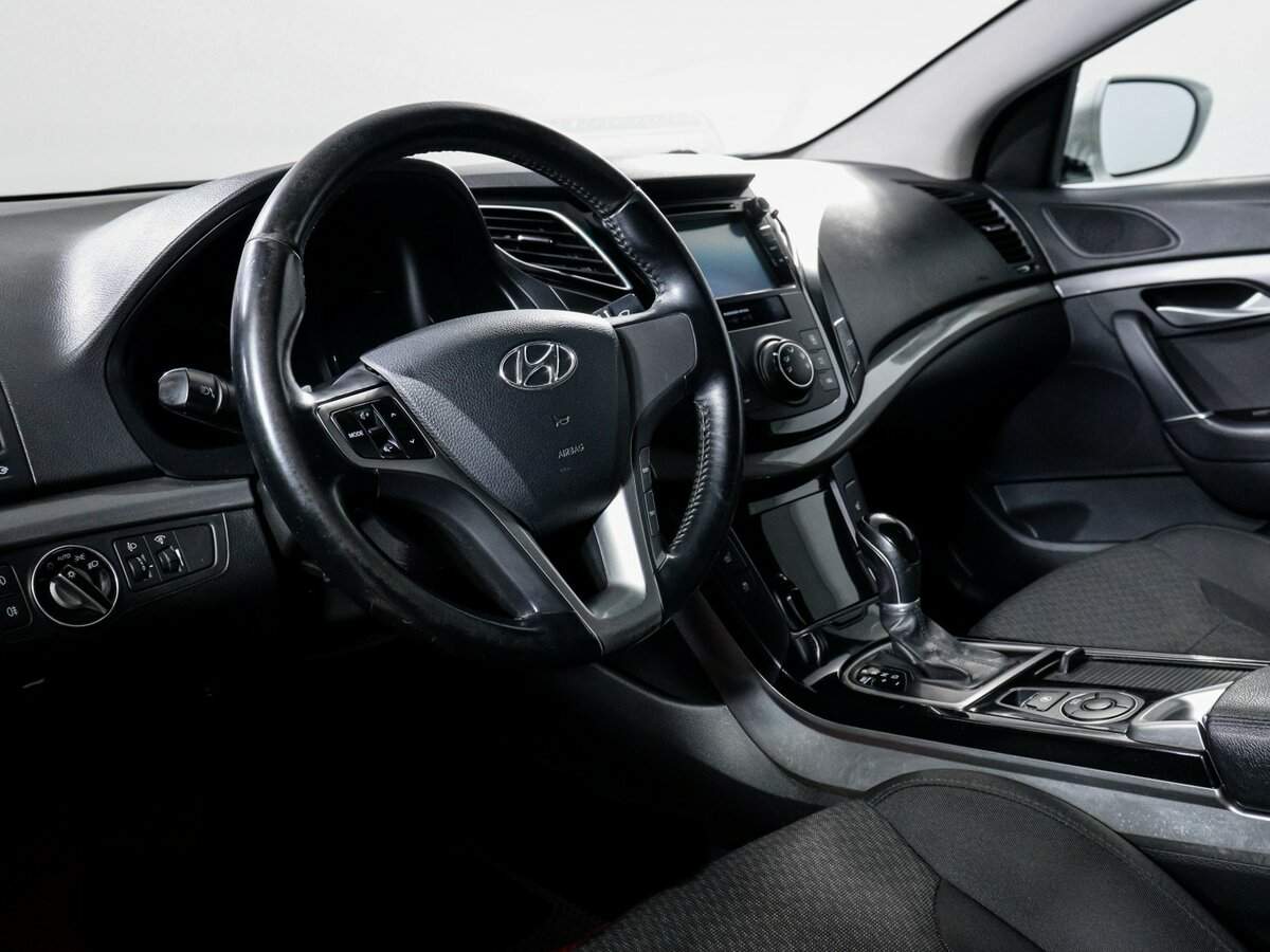 Купить Hyundai i40, 2013, 270 808 км, фото №14