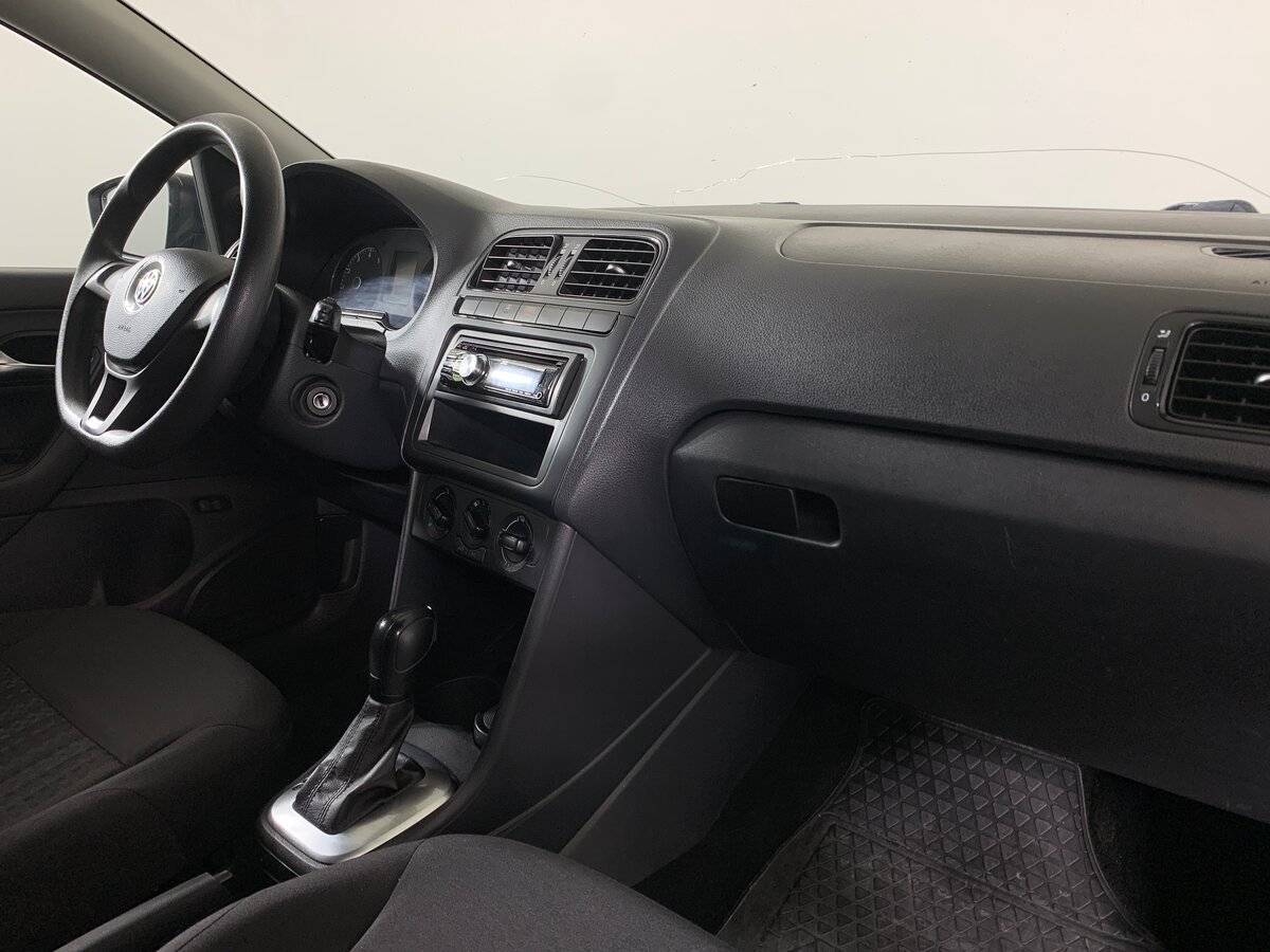 Купить Volkswagen Polo, 2017, 245 685 км, фото №13