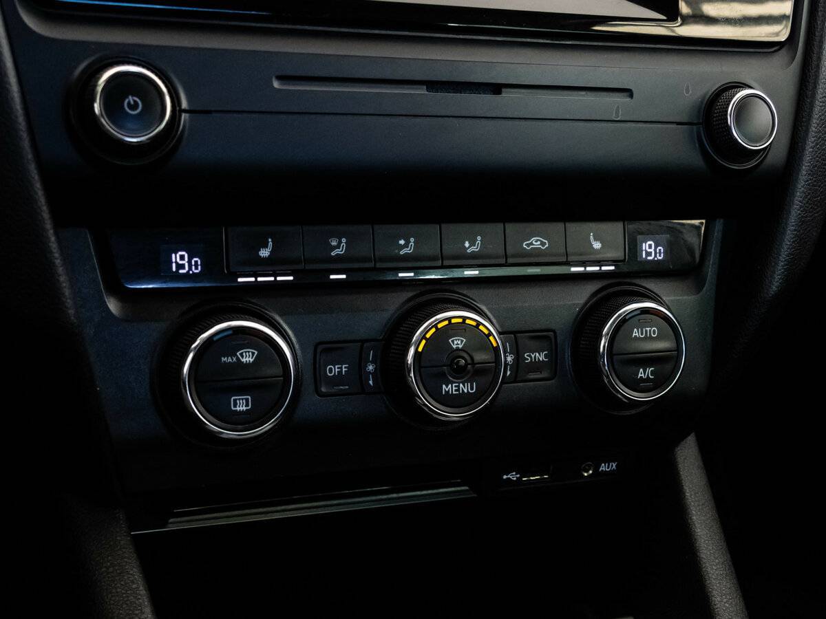 Купить Skoda Octavia, 2016, 315 097 км, фото №14