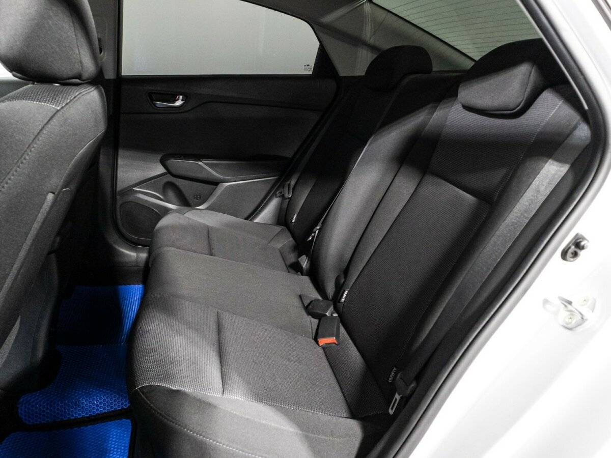 Купить Hyundai Solaris, 2020, 76 169 км, фото №10