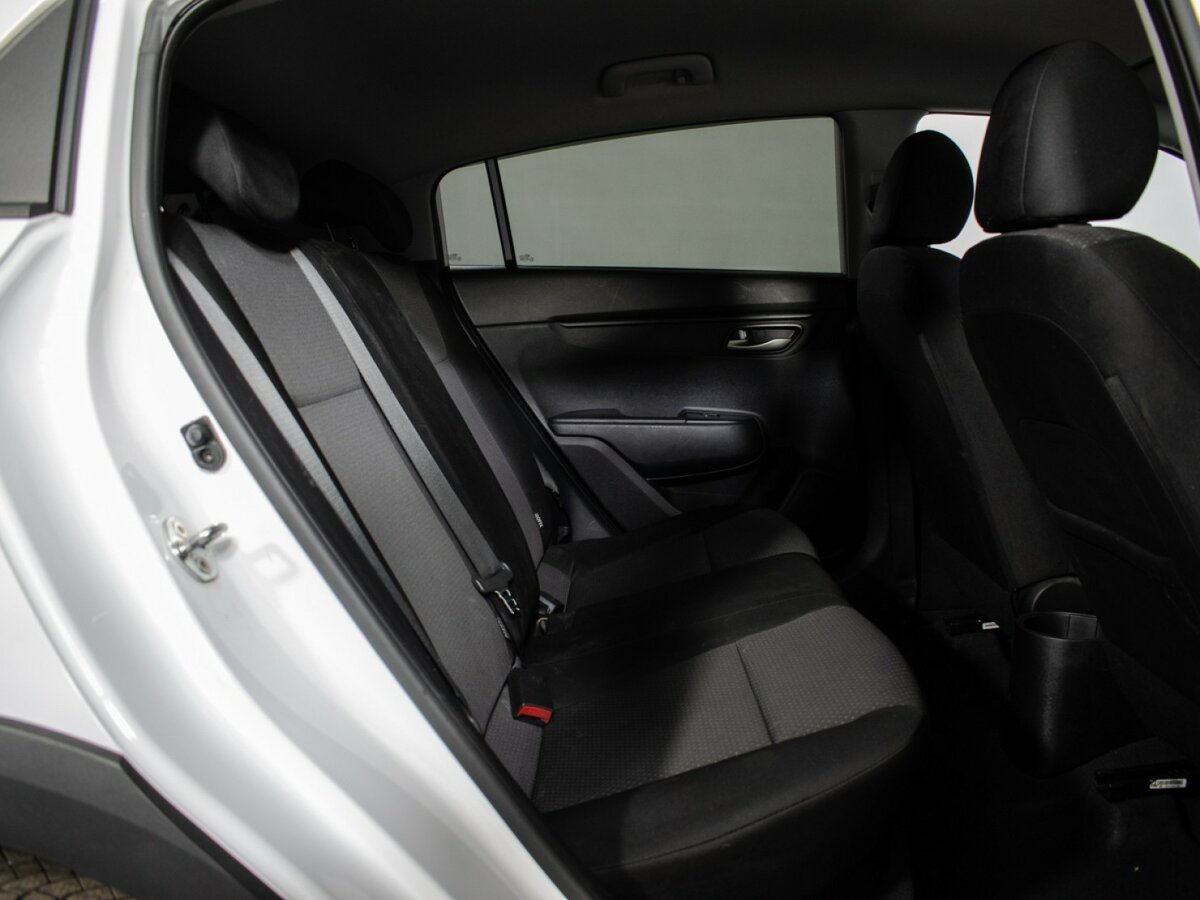 Купить Kia Rio X IV Рестайлинг, 2021, 130 000 км, фото №8