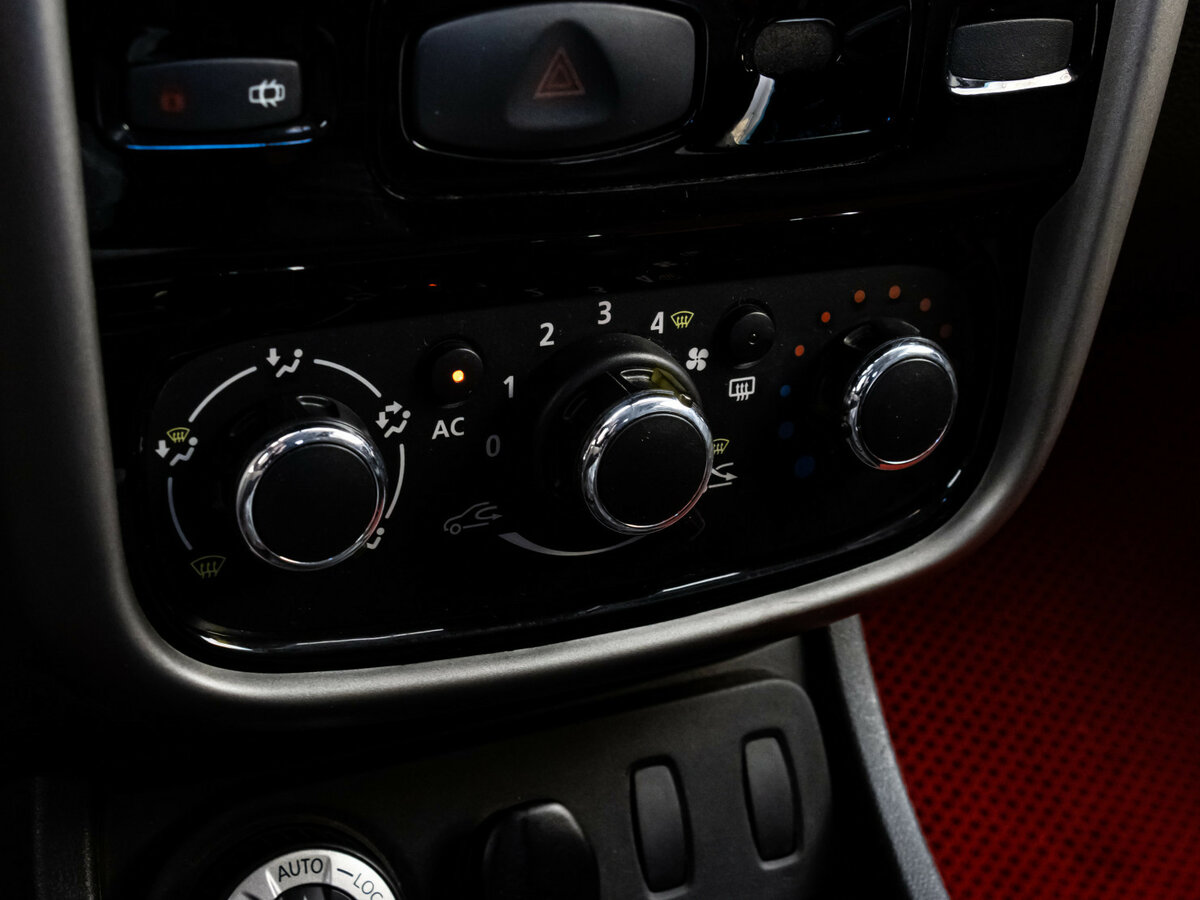 Купить Renault Duster I, 2014, 123 220 км, фото №9