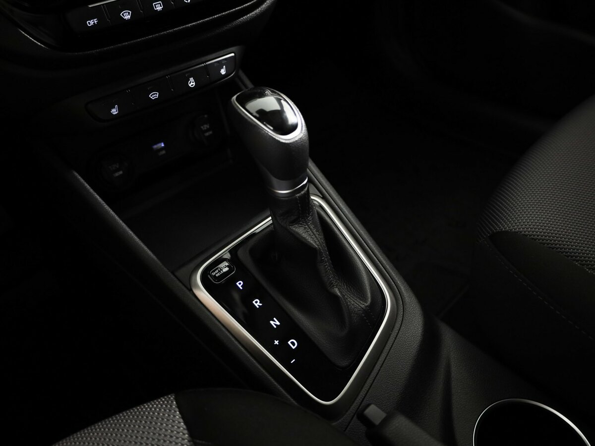 Купить Hyundai Solaris II Рестайлинг, 2021, 80 343 км, фото №13