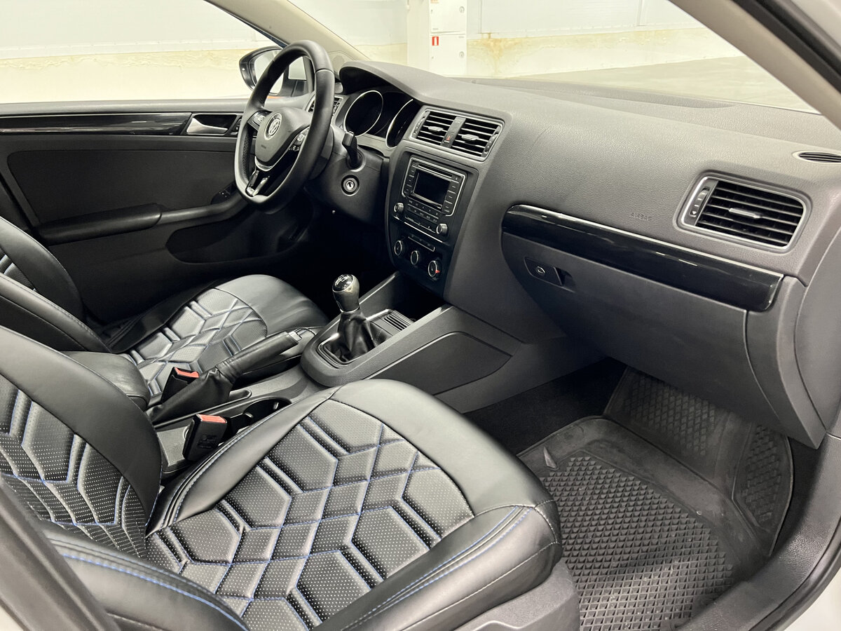 Купить Volkswagen Jetta VI Рестайлинг, 2016, 134 907 км, фото №11