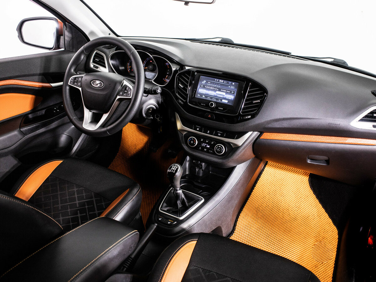Купить Lada (ВАЗ) Vesta SW I, 2019, 75 918 км, фото №14