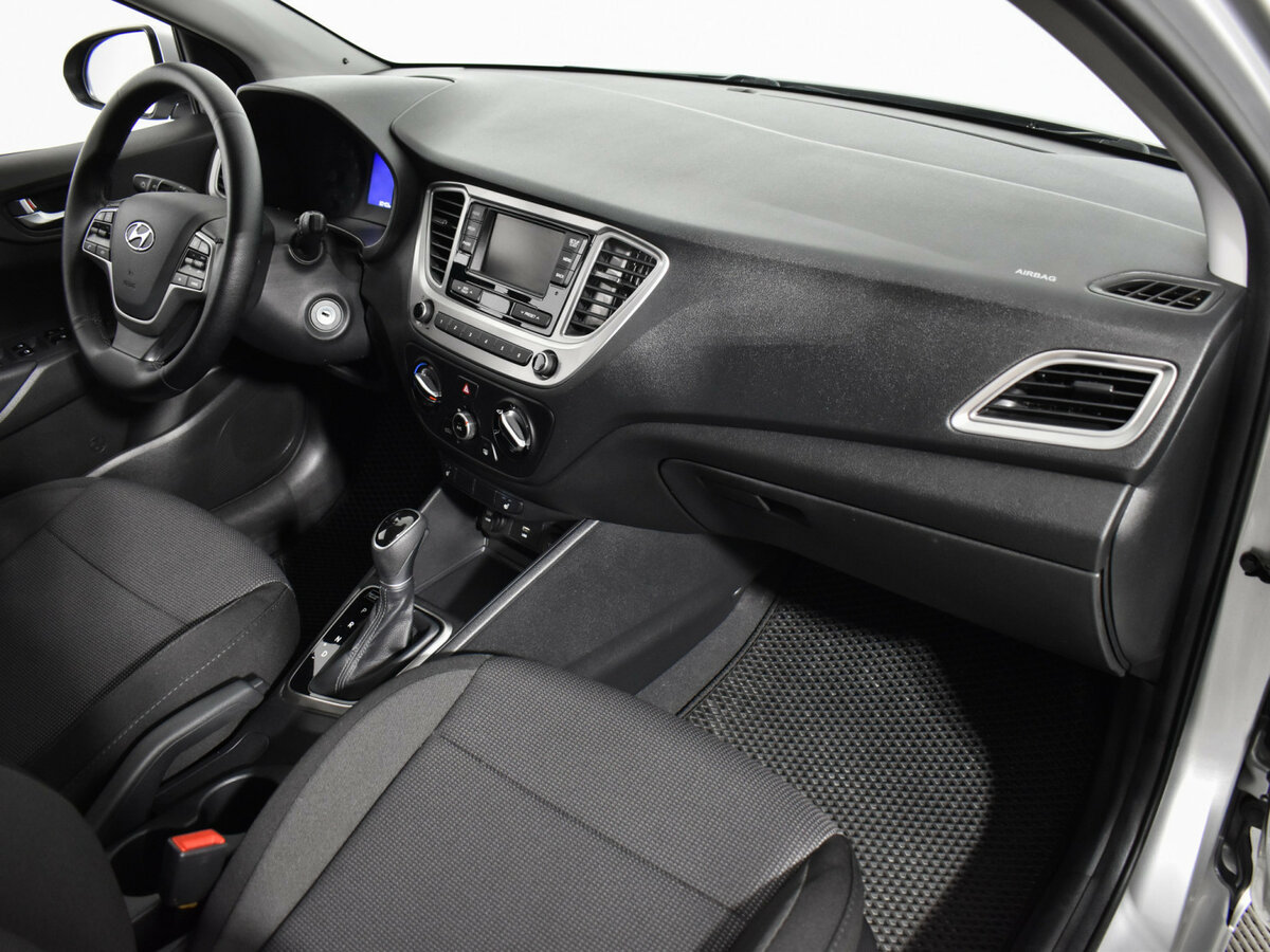 Купить Hyundai Solaris II Рестайлинг, 2020, 80 401 км, фото №12